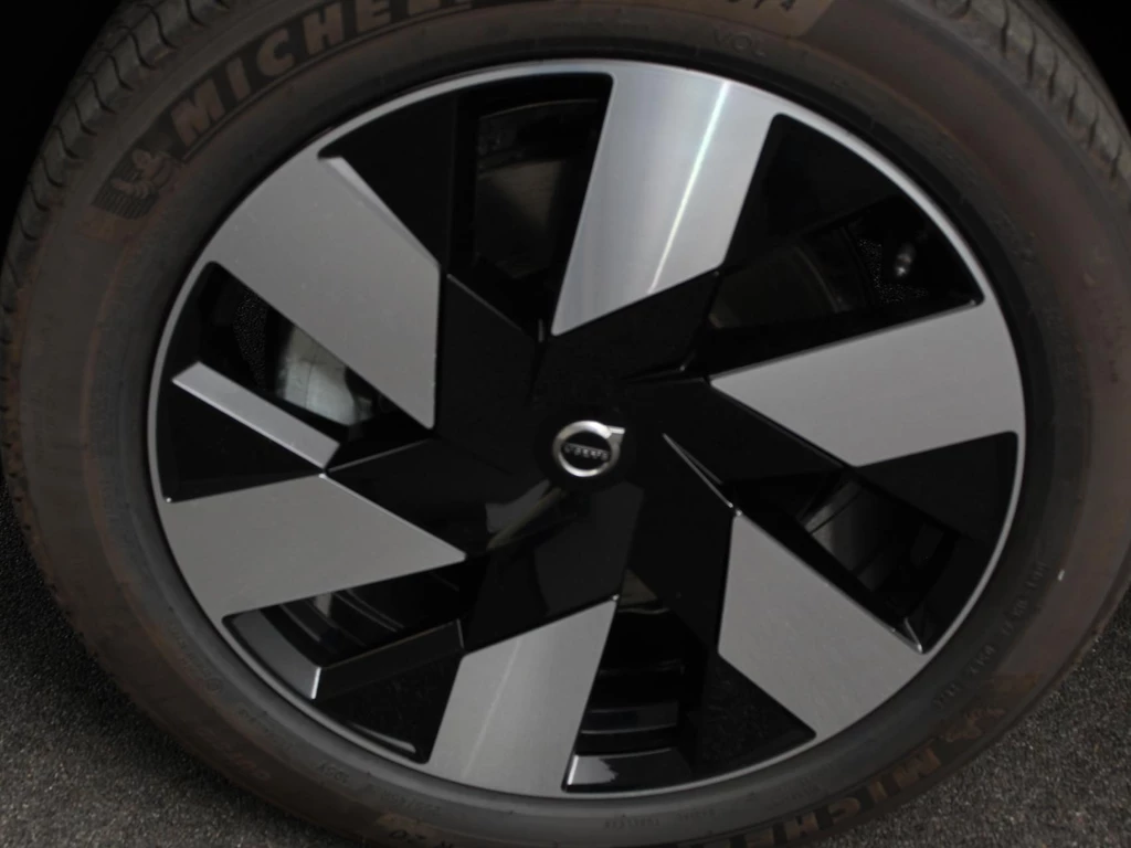 Volvo XC60 – foto 24
