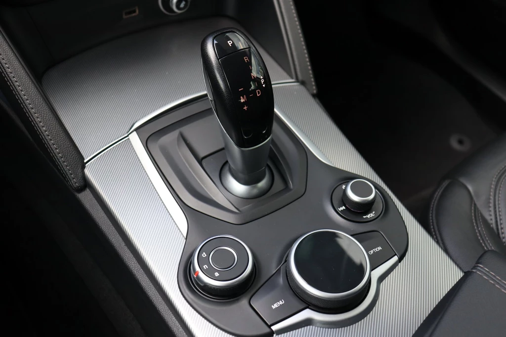Alfa Romeo Stelvio – foto 15