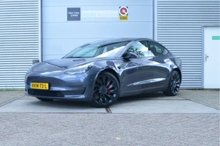 Tesla Model 3 – thumbnail 1