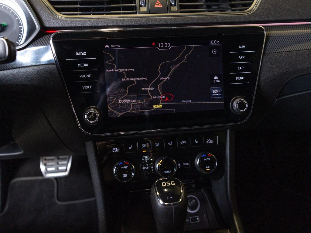 Škoda Superb – foto 30
