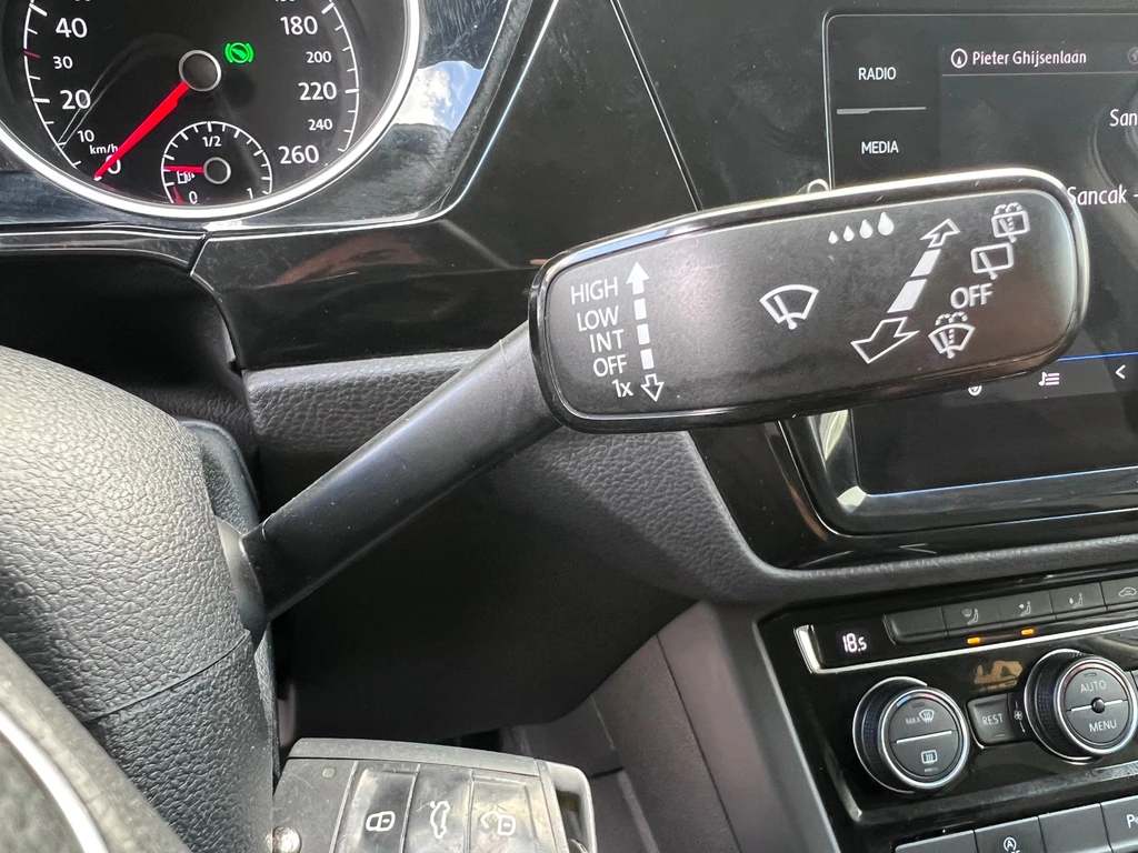 Volkswagen Touran – foto 34