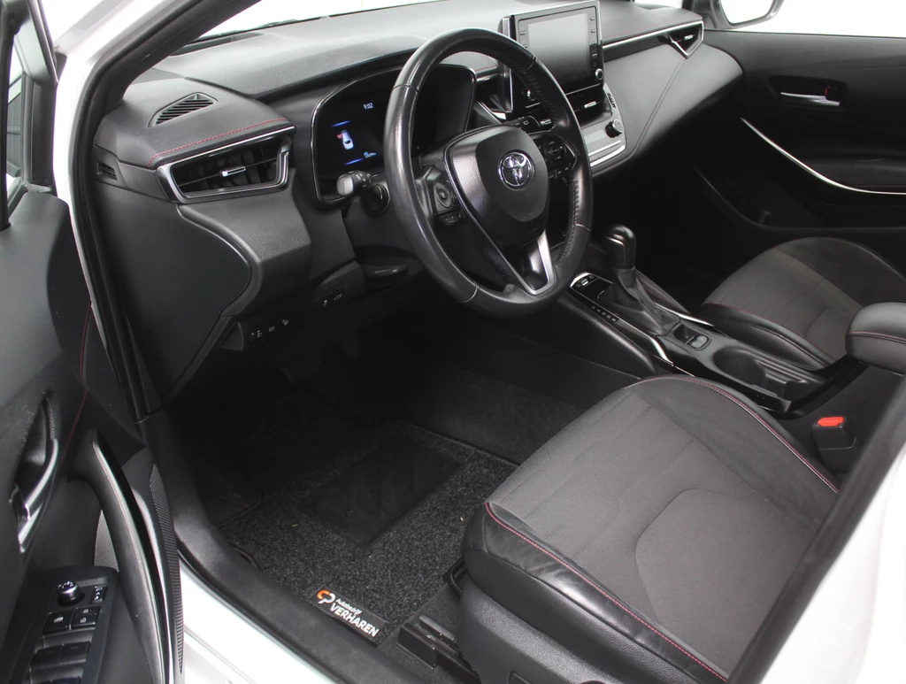 Toyota Corolla Touring Sports – foto 12
