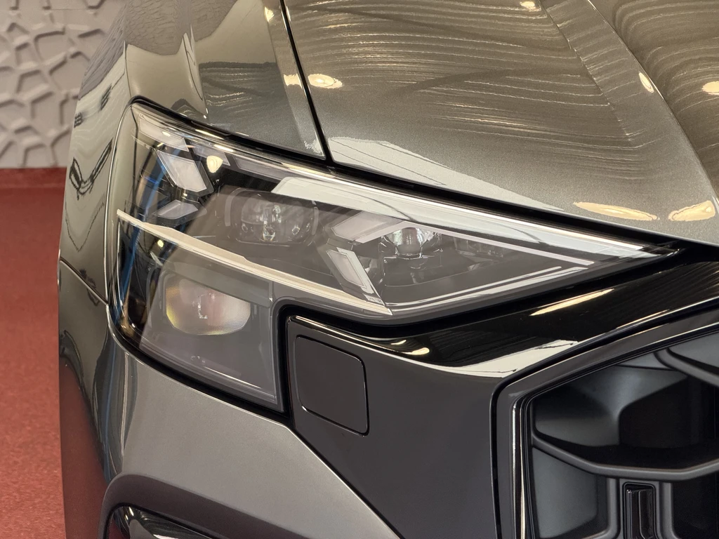Audi Q8 – foto 63