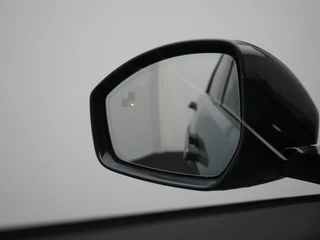 Land Rover Range Rover Evoque – thumbnail 30