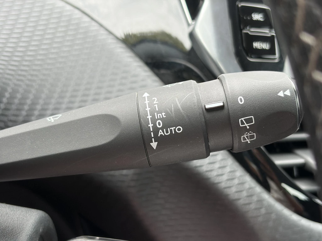 Peugeot 208 – foto 26