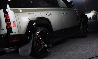 Land Rover Defender – thumbnail 9