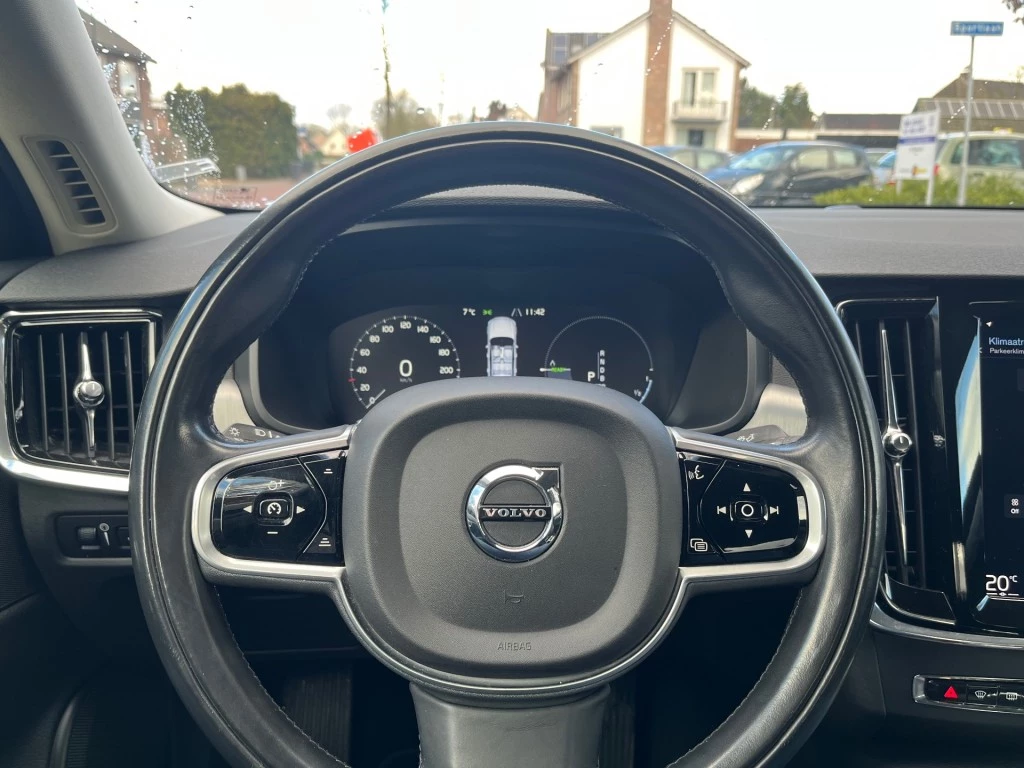 Volvo S90 – foto 8