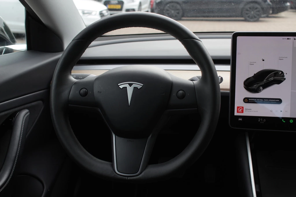 Tesla Model 3 – foto 11