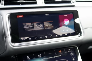 Land Rover Range Rover Velar – thumbnail 43