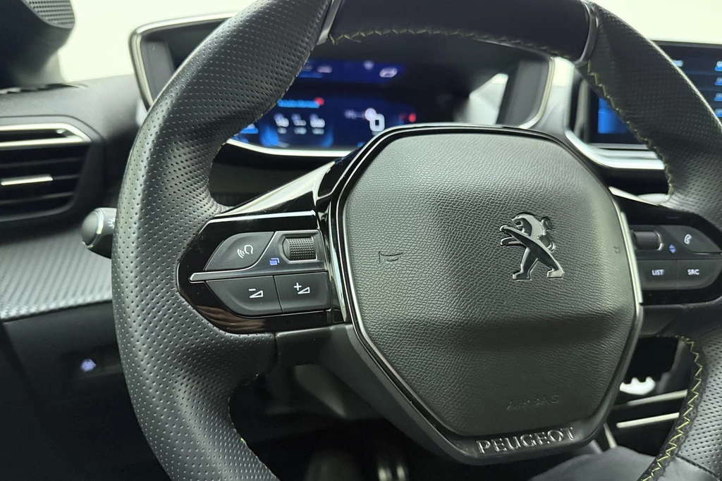Peugeot 208 – foto 22