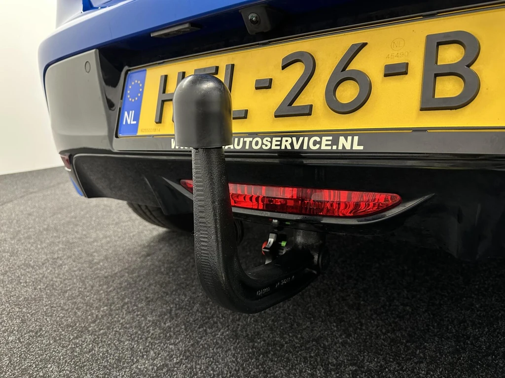Peugeot 208 – foto 11