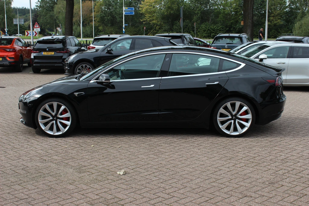 Tesla Model 3 – foto 2
