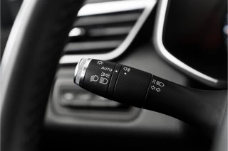 Renault Clio – thumbnail 24