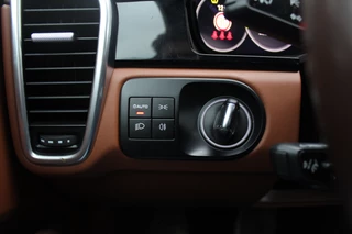 Porsche Cayenne – thumbnail 38