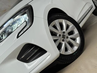 Renault Clio – thumbnail 8