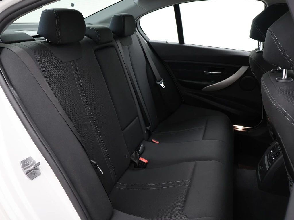 BMW 3 Serie – foto 12