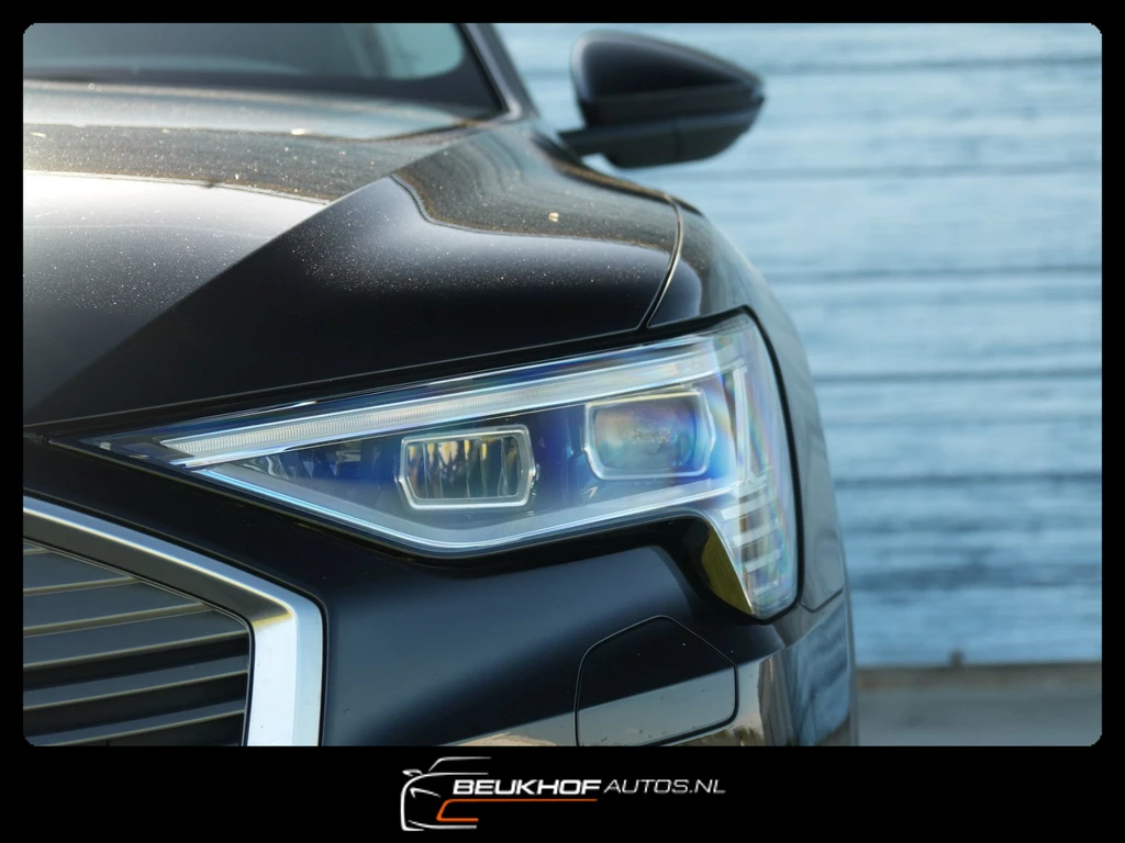 Audi e-tron – foto 8