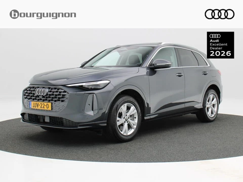 Audi Q5 2.0 TFSi e-hybrid quattro 300 Pk Advanced edition | Stoelverwarming | Camera | Panorama dak | Adaptive Cruise | CarPlay | Trekhaak | 18 Inch | 3.289 Km !!