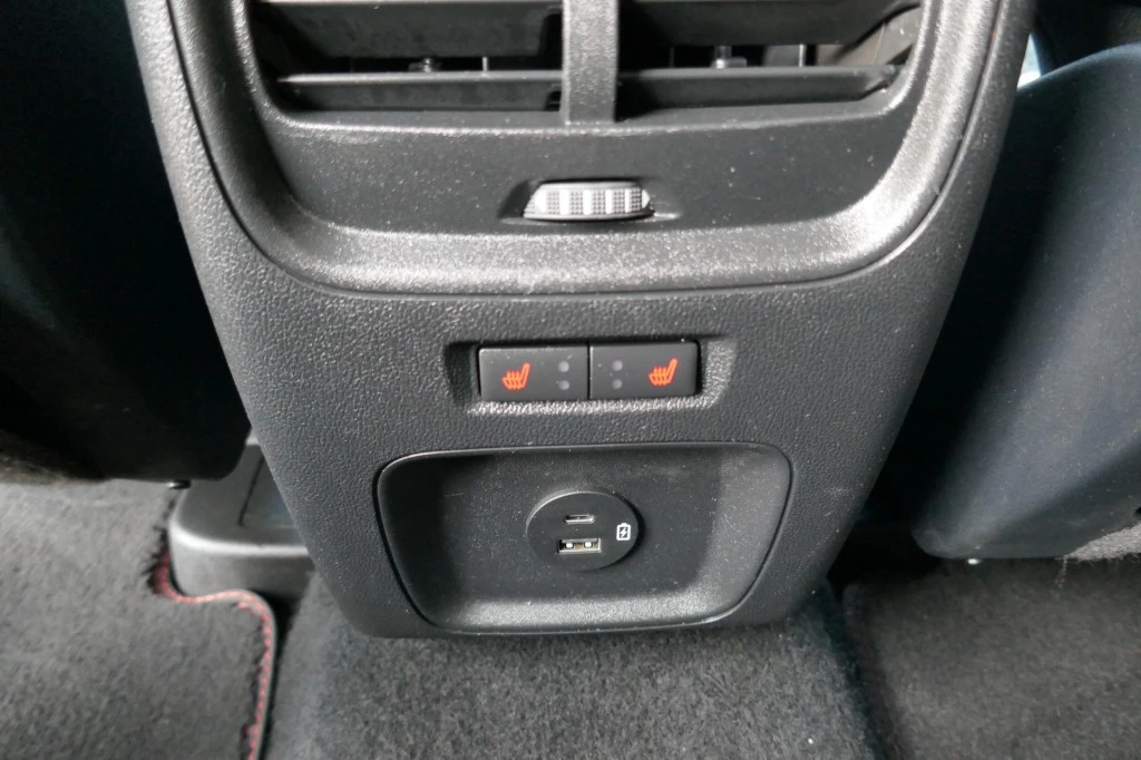 Ford Kuga – foto 30