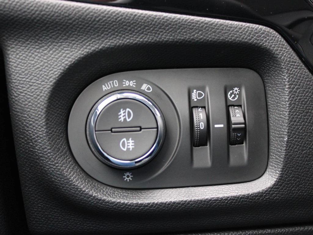 Opel Corsa – foto 17