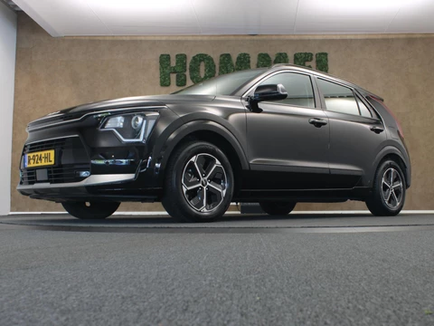 Kia Niro 1.6 GDi Hybrid Dynamic Line - ORIGINEEL NEDERLANDSE AUTO - AFKOMSTIG VAN 1E EIGENAAR - VASTE TREKHAAK - TREKGEWICHT 1300 KG - NAVIGATIE - CLIMATE CONTROL - PARKEERSENSOREN VOOR/ ACHTER - 16 INCH LICHT METALEN VELGEN - CAMERA - ELEKTRISCH INKLAPBARE BUITENSPIEGELS