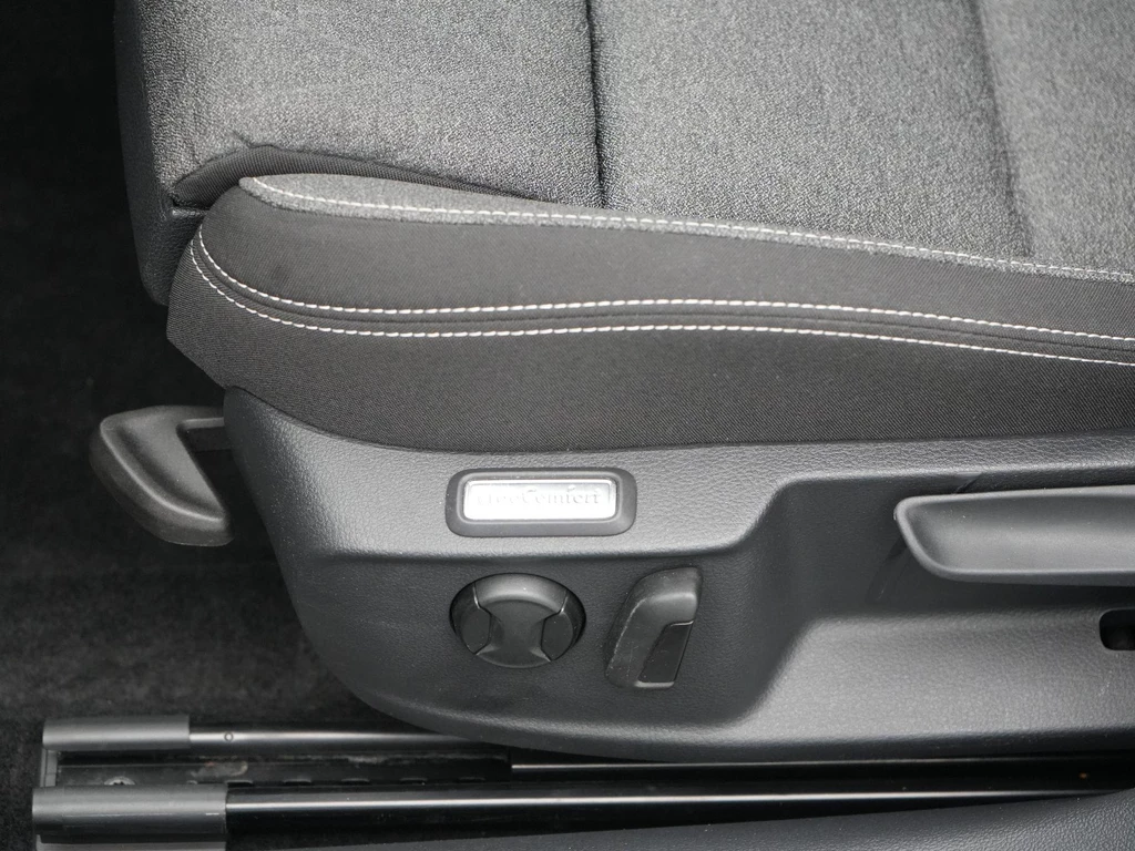 Volkswagen Passat – foto 43