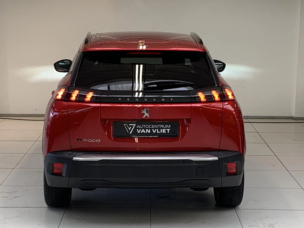 Peugeot e-2008 – foto 2
