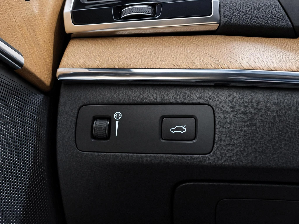 Volvo XC90 – foto 28