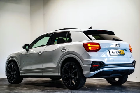 Audi Q2 35 TFSI S-Line Black ed|Pano dak|19inch|LED|Virtual|Navi|Acc