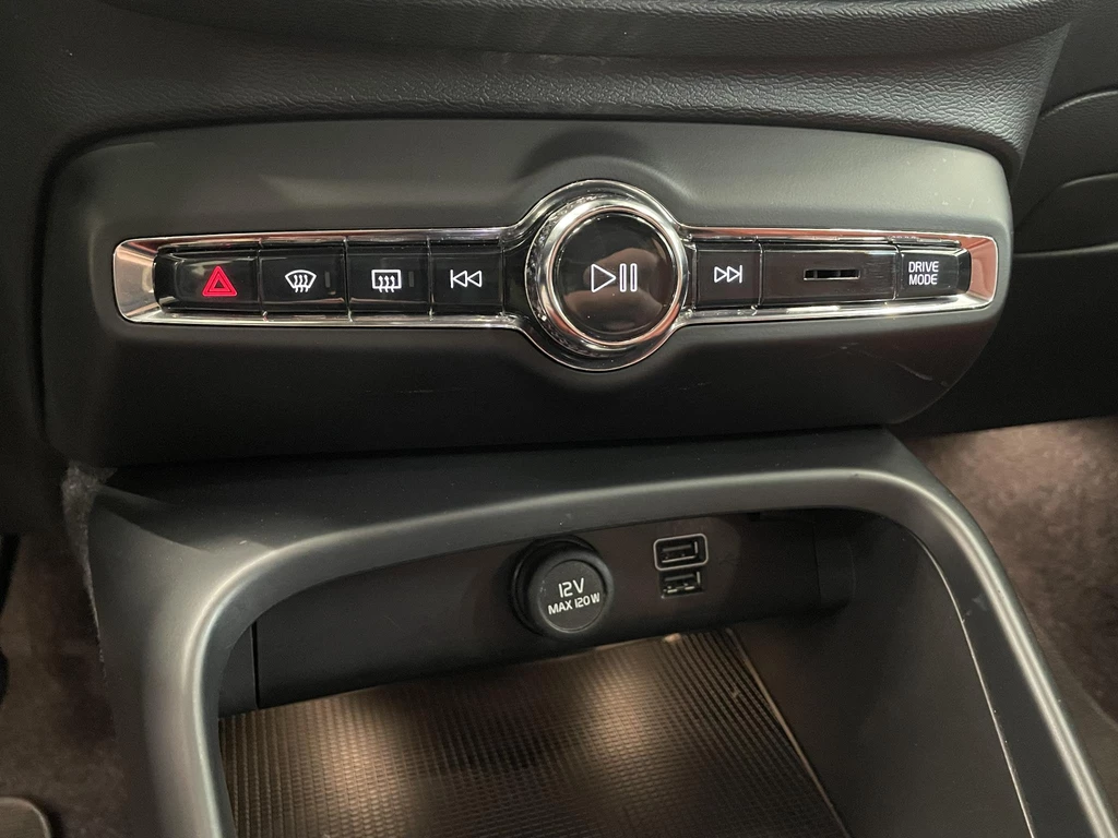 Volvo XC40 – foto 26