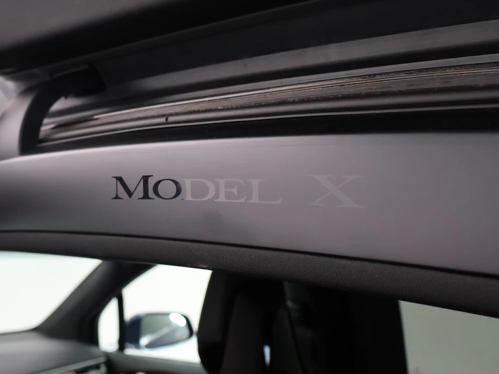 Tesla Model X – foto 81