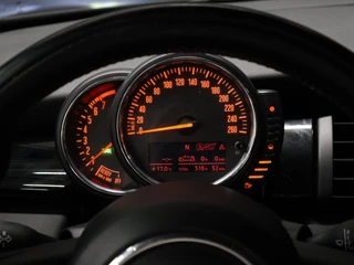 MINI Cooper Cabrio – thumbnail 17