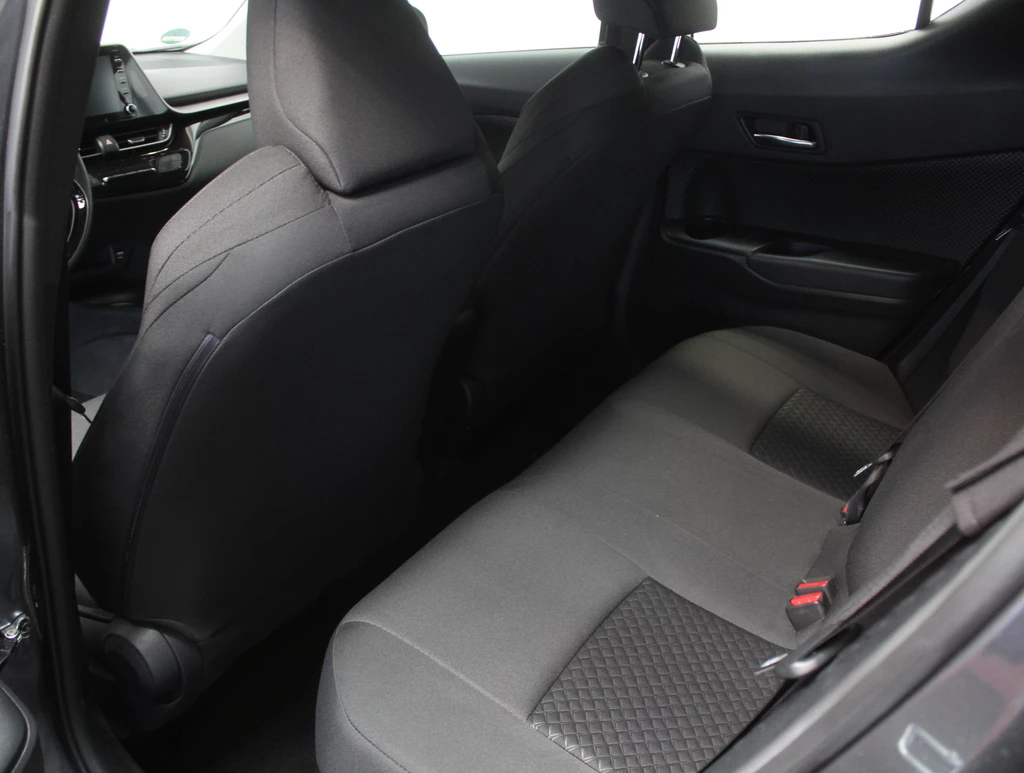 Toyota C-HR – foto 40