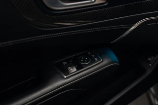 Mercedes-Benz SL – thumbnail 27
