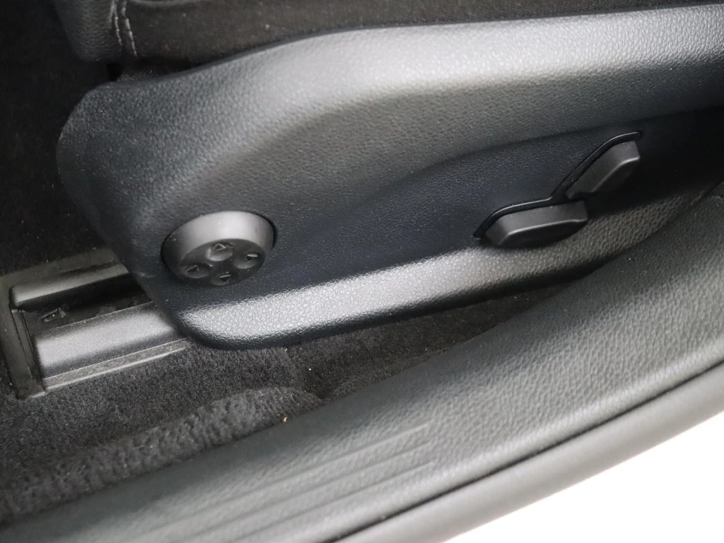 Mercedes-Benz C-Klasse – foto 27