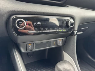 Toyota Yaris – thumbnail 27