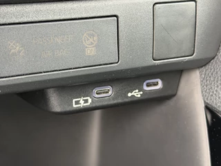 Toyota Yaris – thumbnail 33