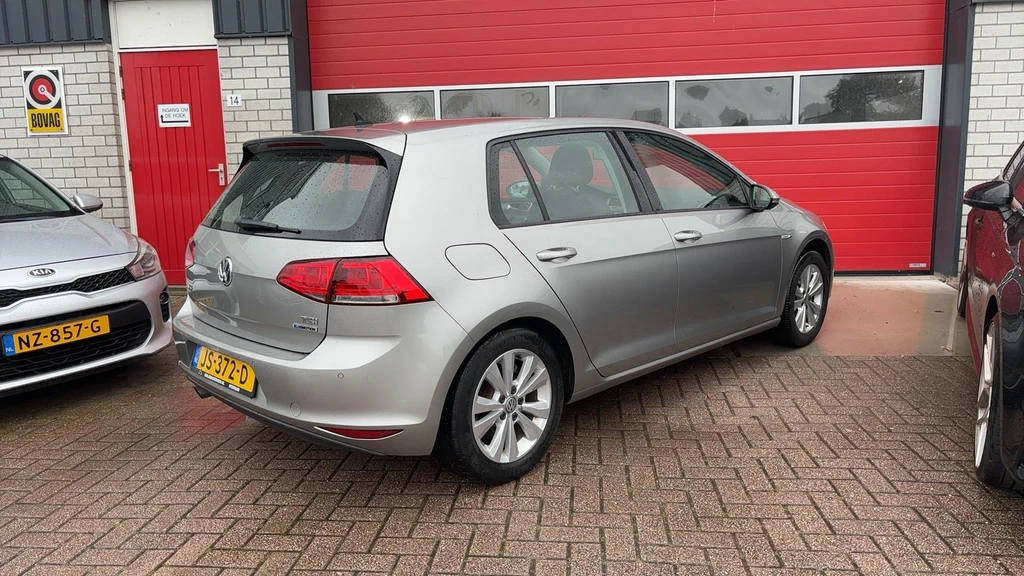 Volkswagen Golf – foto 2