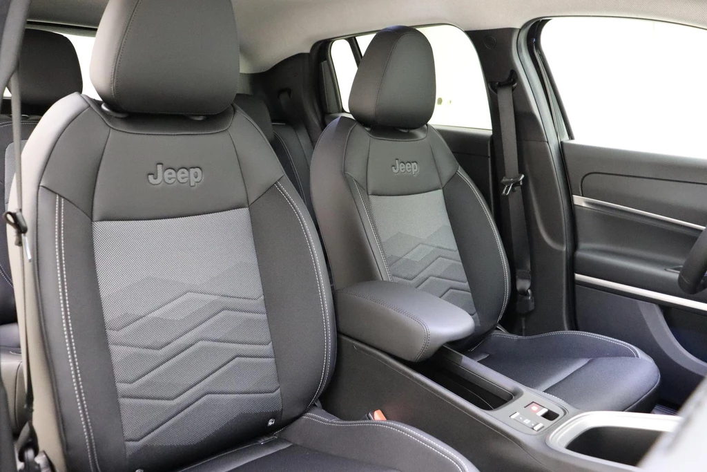Jeep Avenger – foto 12