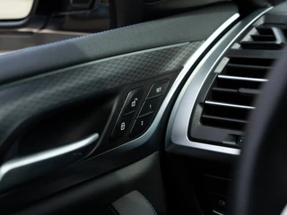 BMW X4 – thumbnail 18
