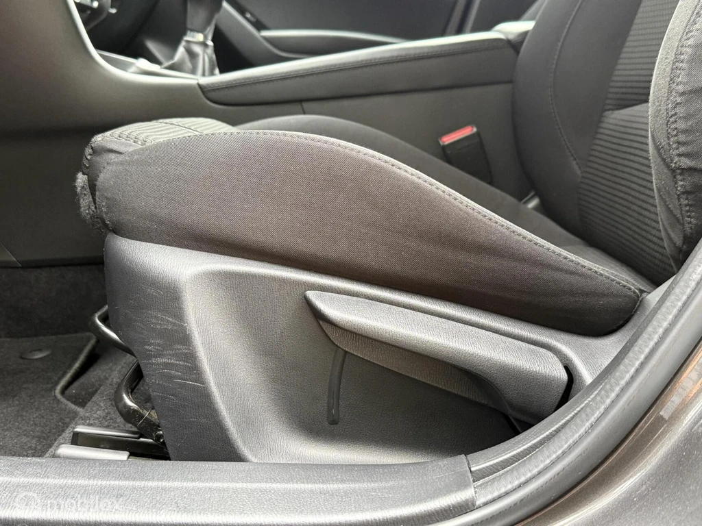 Mazda 3 – foto 30