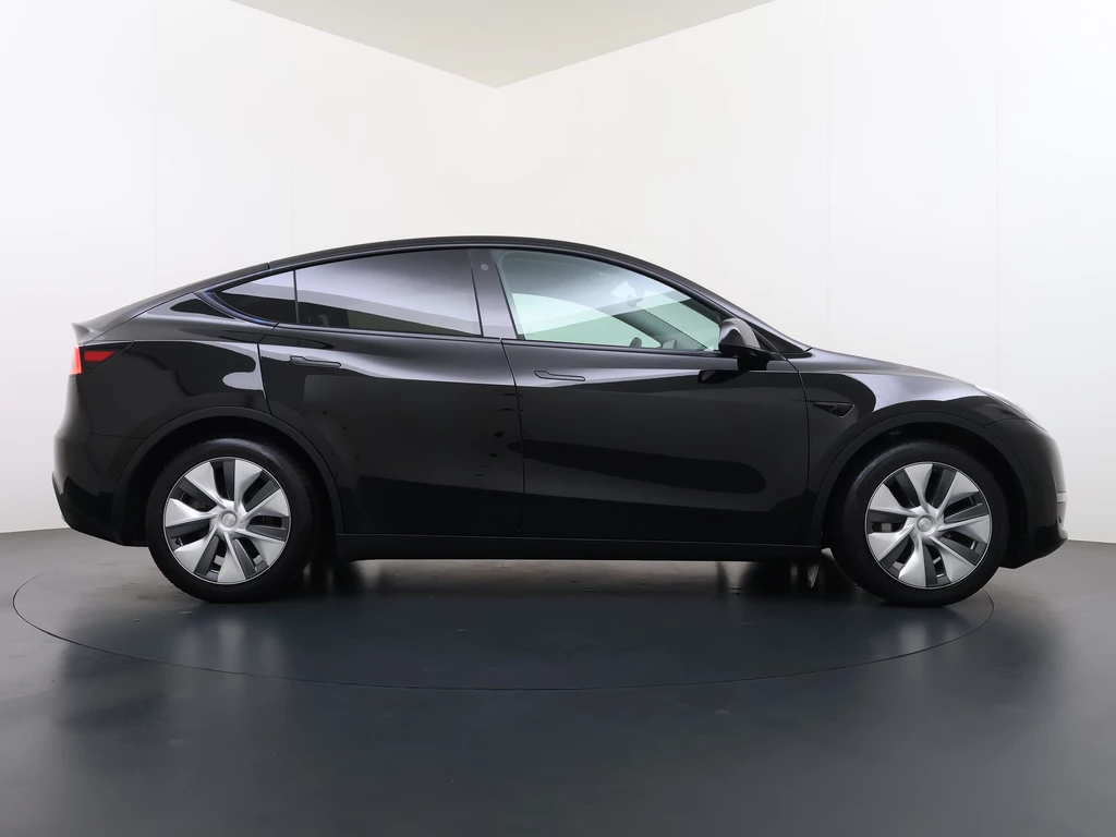 Tesla Model Y – foto 7