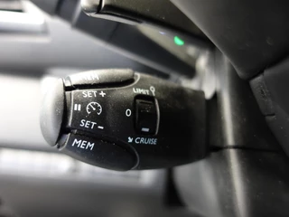 Opel Vivaro – thumbnail 25