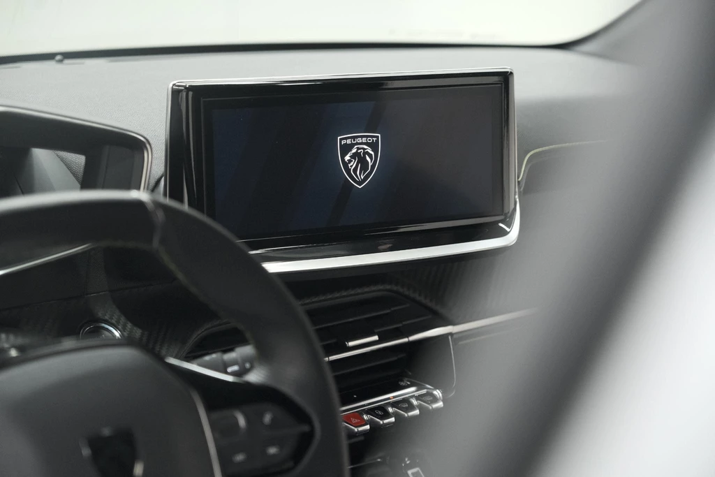 Peugeot 208 – foto 51