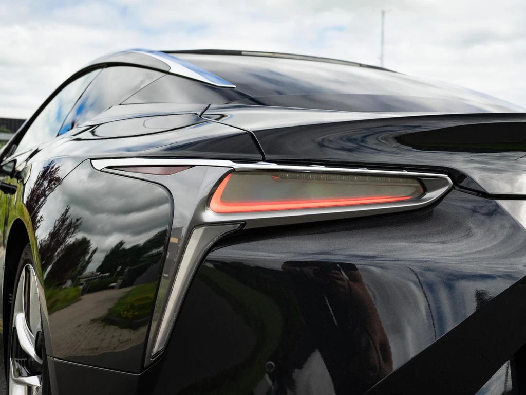 Lexus LC – foto 18