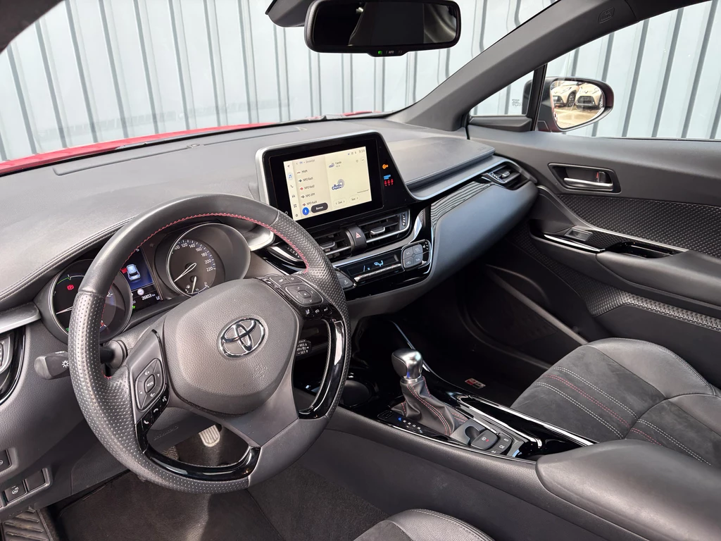 Toyota C-HR – foto 17