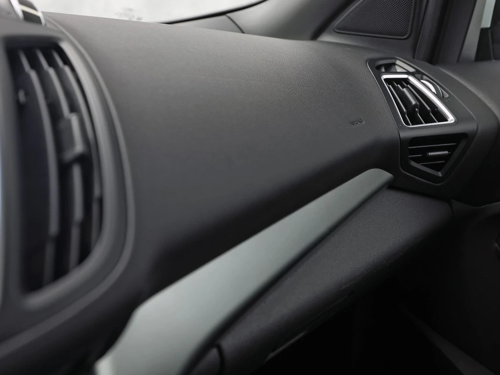 Ford Kuga – foto 32