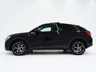 Audi Q3 – thumbnail 2