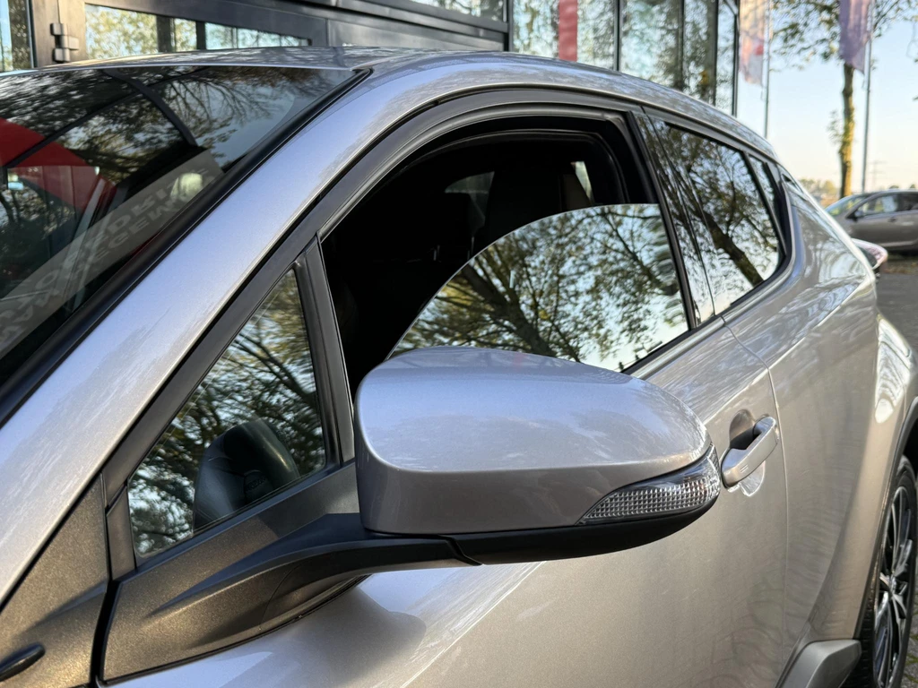Toyota C-HR – foto 8