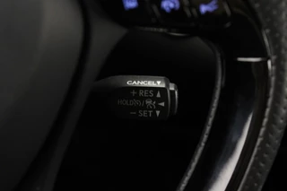 Toyota C-HR – thumbnail 16